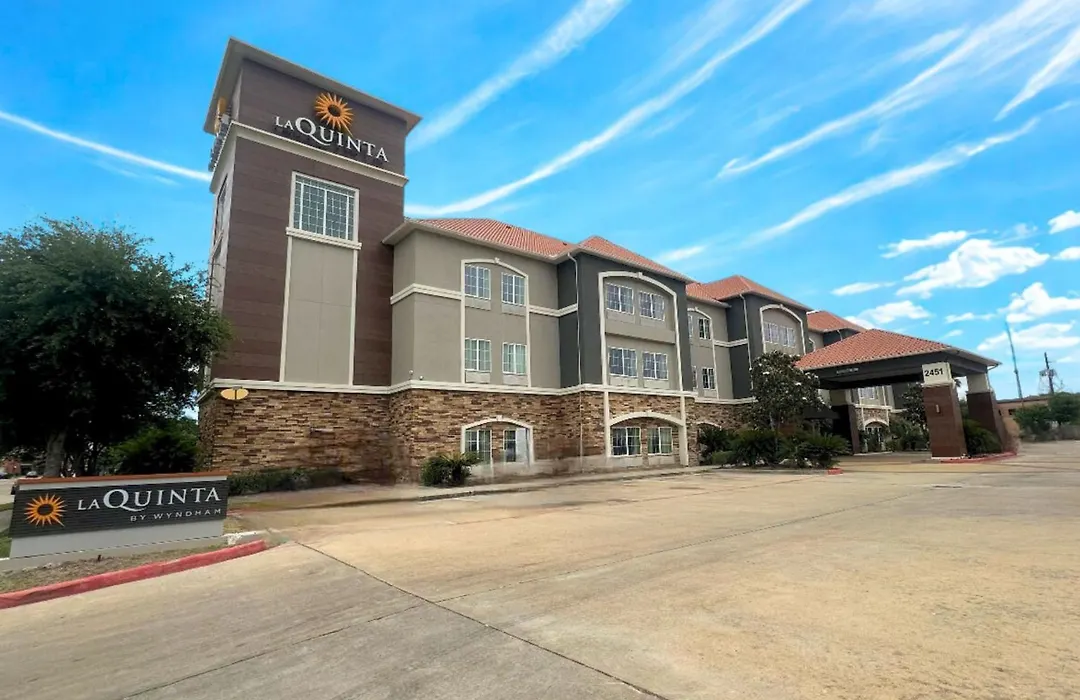 La Quinta By Wyndham Houston Energy Corridor-1